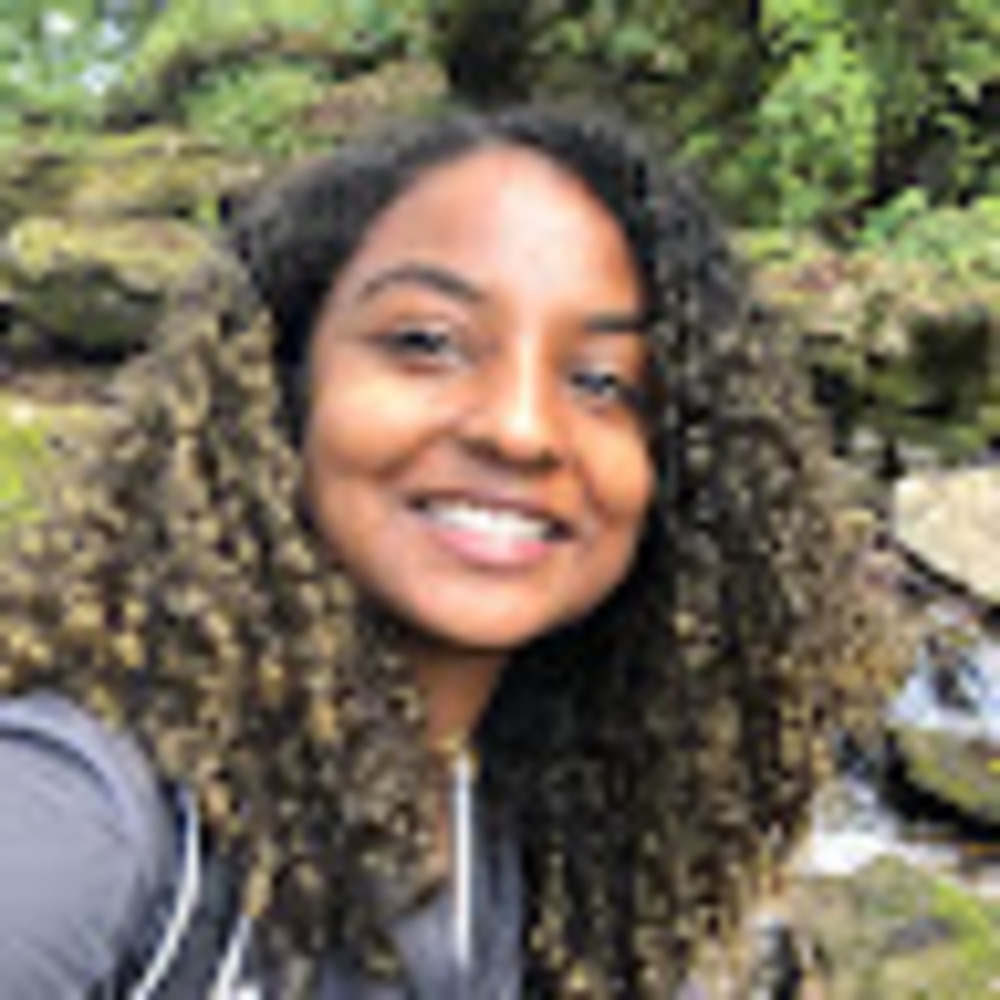 Meet your Posher, Wafa